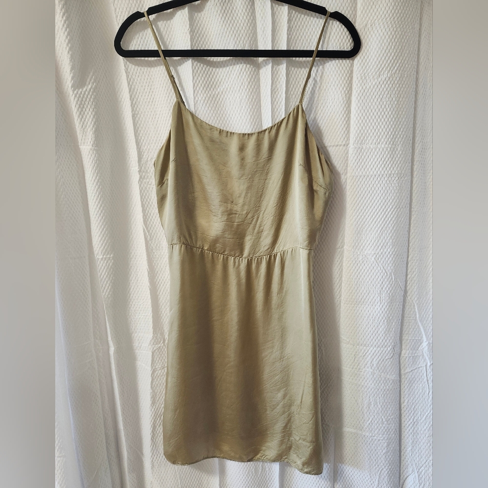 🎉 3/$60 Aritzia Wilfred Cupro Slip Dress In Olive Green Size 8